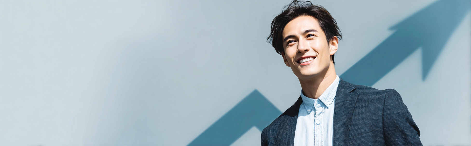 u8922936522_A_confident_Japanese_businessman_in_a_suit_smilin_1777794e-3c2c-423d-b839-39266072af88_0